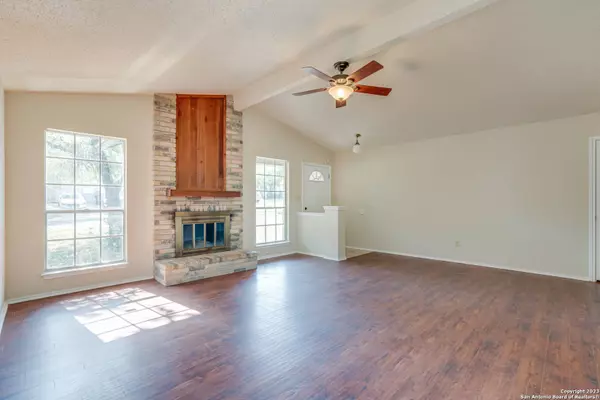 6335 RIDGEHURST, San Antonio, TX 78250-5074