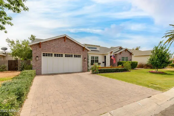 4019 E FAIRMOUNT Avenue, Phoenix, AZ 85018