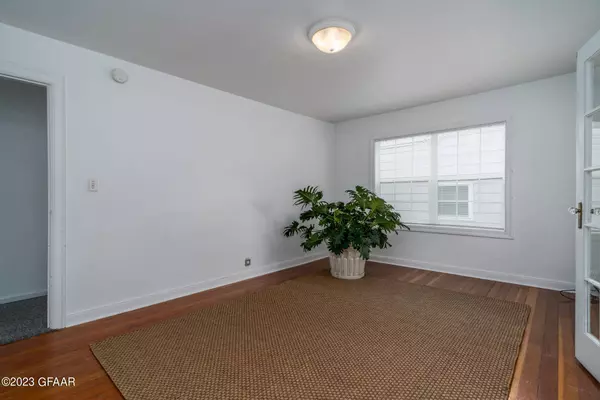 2640 4TH Avenue N, Grand Forks, ND 58203