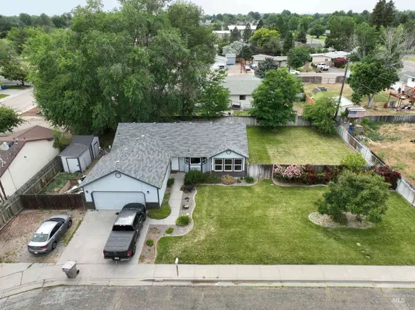 715 Terrell Drive, Mountain Home, ID 83647