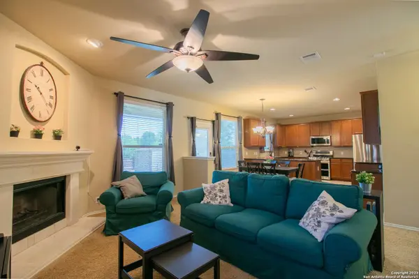 2737 WAR ADMIRAL, Schertz, TX 78108-2346