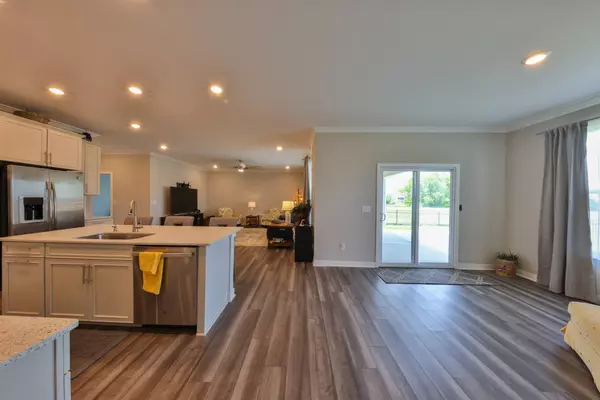 9725 Haughton LN, Mccordsville, IN 46055