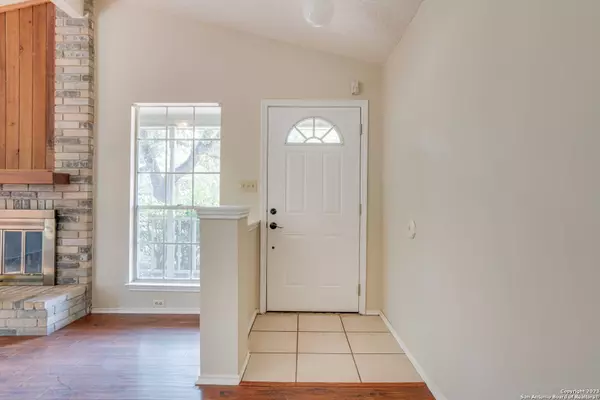 6335 RIDGEHURST, San Antonio, TX 78250-5074