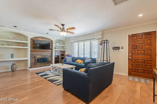 3746 W KRALL Street, Phoenix, AZ 85019