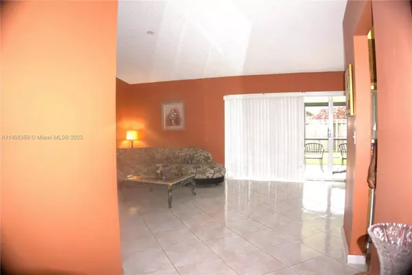 Boca Raton, FL 33434