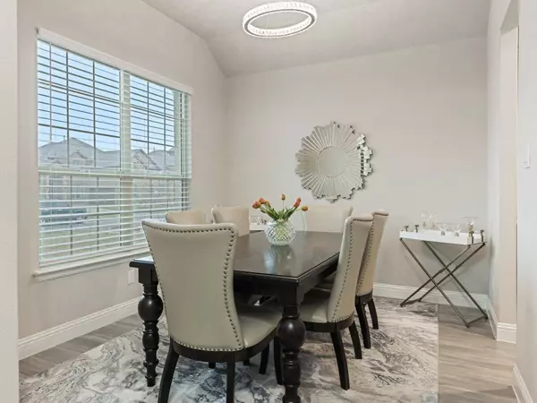 3615 Hidden Hollow Drive, Grand Prairie, TX 76065