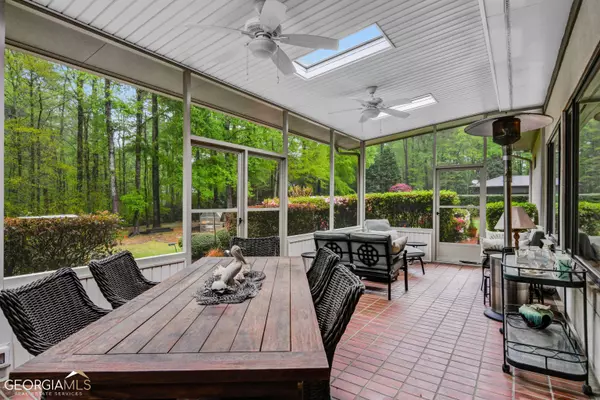 8960 Medlock Bridge RD, Johns Creek, GA 30097