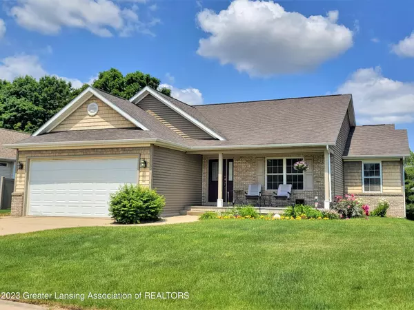 3782 Kirkland Ridge DR, Holt, MI 48842