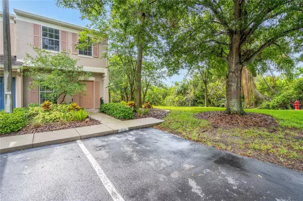 5907 BAYSIDE KEY DR, Tampa, FL 33615