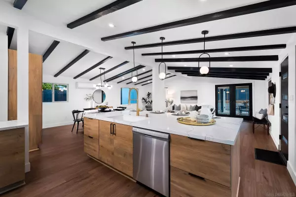 4874 Boise Ave, San Diego, CA 92117