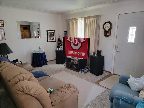 2831 Nash RD, Toledo, OH 43613