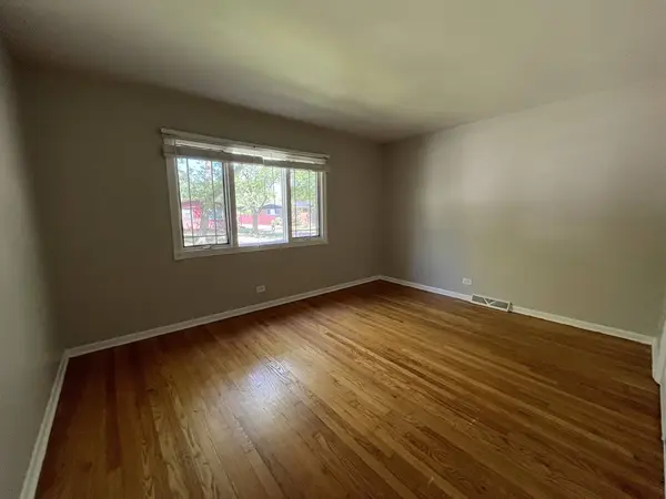 344 W Arquilla Drive, Glenwood, IL 60425