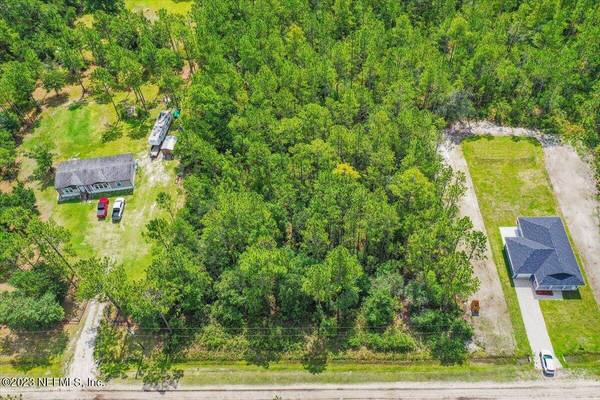 10320 GREGORY AVE, Hastings, FL 32145