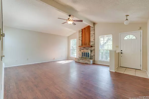6335 RIDGEHURST, San Antonio, TX 78250-5074