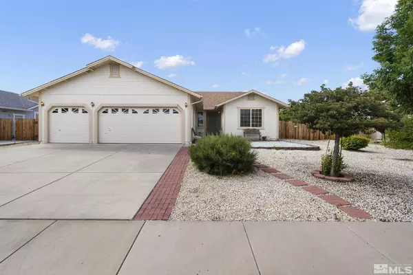 2355 Albatross Way, Sparks, NV 89441-5875