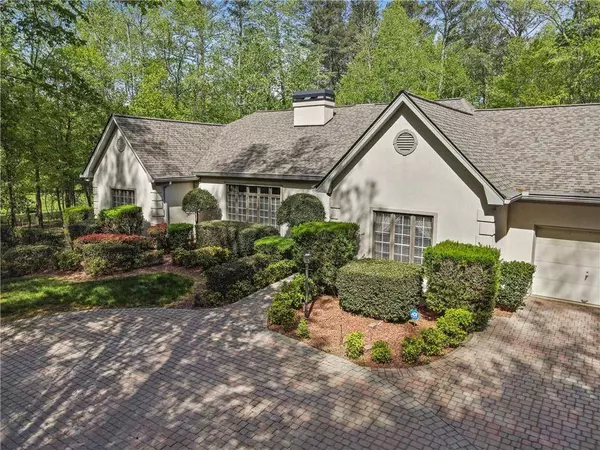 8960 Medlock Bridge RD, Johns Creek, GA 30097