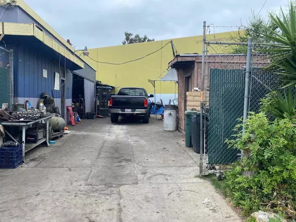 National City, CA 91950