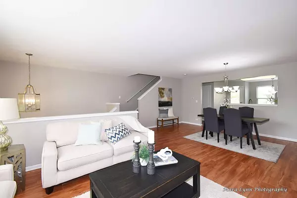 472 Belvedere Lane, Aurora, IL 60502