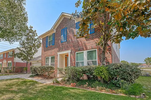 16826 Coralbend DR, Houston, TX 77095