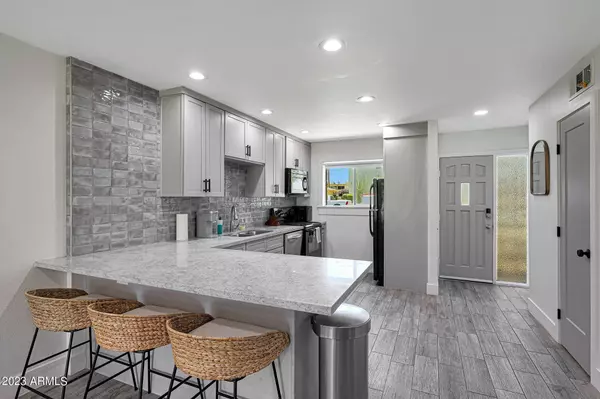 4701 N 68TH Street #122, Scottsdale, AZ 85251