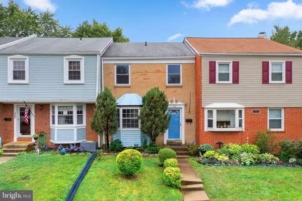 323 NANSEMOND ST SE, Leesburg, VA 20175