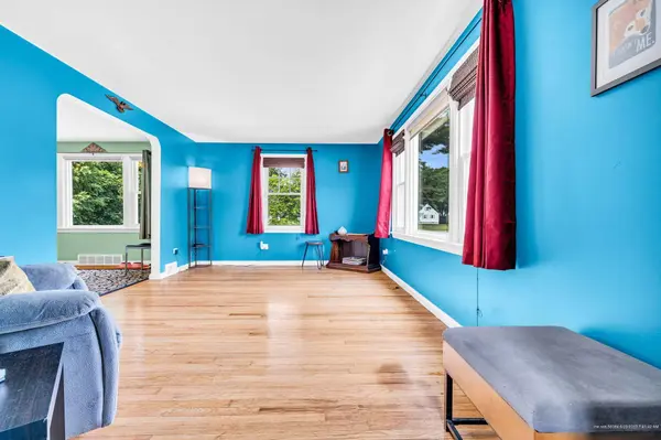 15 Riverview Drive, Brunswick, ME 04011