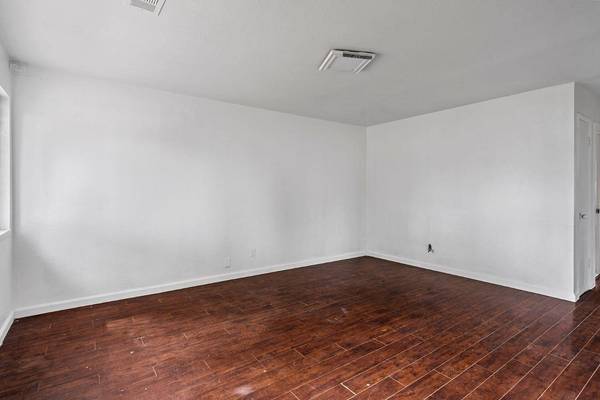 2403 S sacramento ST, Stockton, CA 95206