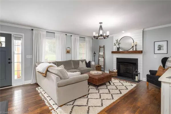 1131 Crescent CT, Winston Salem, NC 27127