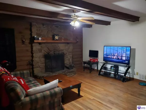 1305 Jones Street, Radcliff, KY 40160