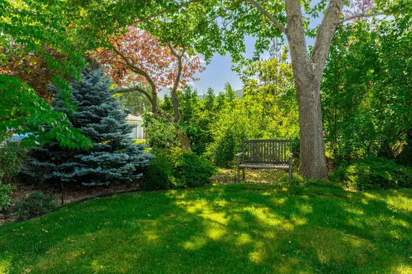 339 Cambridge St, Ashland, OR 97520