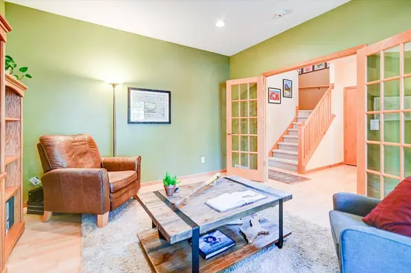 729 Apollo Way, Madison, WI 53718