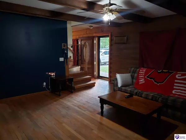 1305 Jones Street, Radcliff, KY 40160