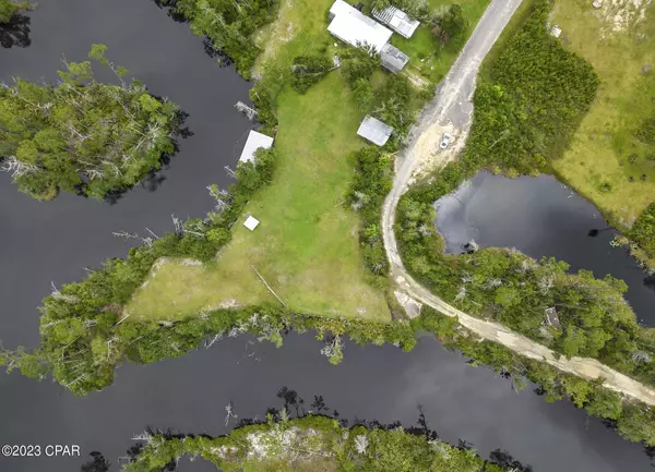 291 Spruce AVE, Wewahitchka, FL 32465