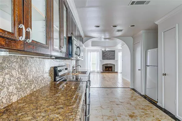 5701 Winsome LN #5, Houston, TX 77057