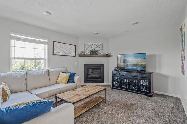 7546 Woods Edge BLVD, Lino Lakes, MN 55014