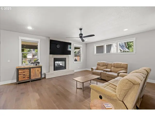 15985 BONAIRE AVE, Lake Oswego, OR 97035