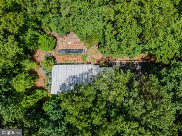 650 ROCKY DR, Boiling Springs, PA 17007