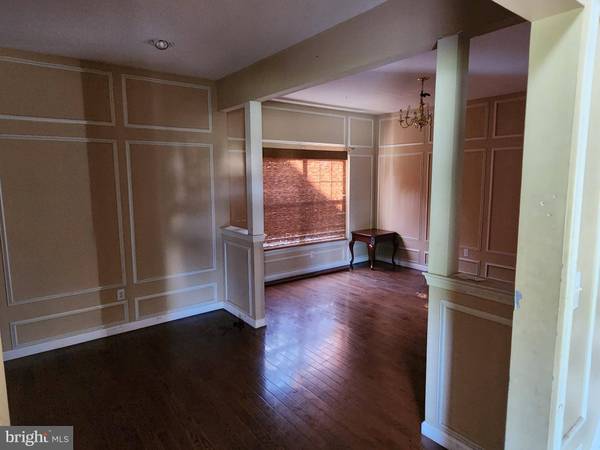 102 SWEETHOLLOW DR, Bear, DE 19701