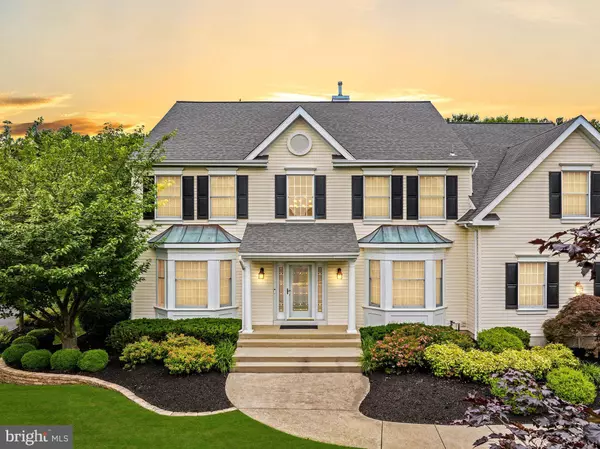 6 WINDING WAY, Mount Laurel, NJ 08054