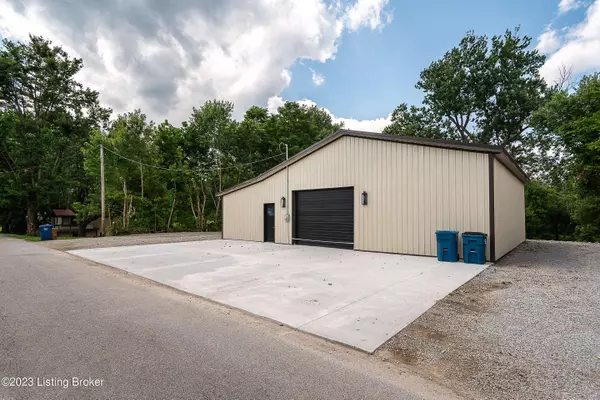 0 River, Charlestown, IN 47111