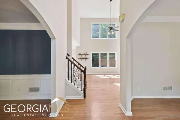 530 Wintergreen WAY, Canton, GA 30115