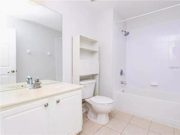 6491 DAYSBROOK DR #102, Orlando, FL 32835