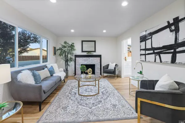 282 James CT, Benicia, CA 94510