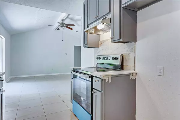 4906 Ridgewest ST, Houston, TX 77053