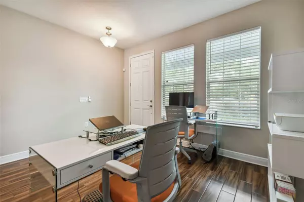 303 N HESPERIDES ST, Tampa, FL 33609