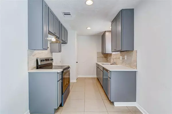 4906 Ridgewest ST, Houston, TX 77053