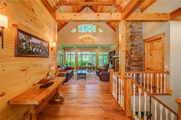 1090 Summit DR, Jasper, GA 30143