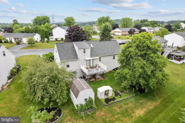 10 E BROOKFIELD DR, Lebanon, PA 17046