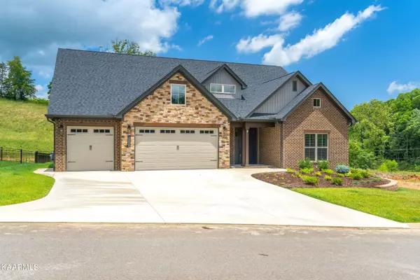 12117 Broady Glen LN, Knoxville, TN 37932