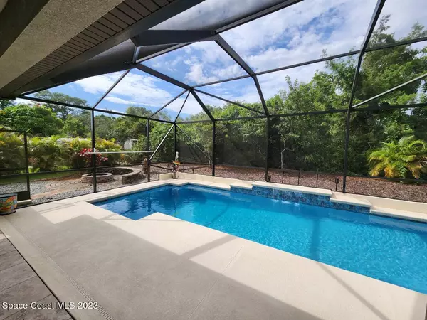 6355 Sleepy Hollow Drive, Titusville, FL 32780